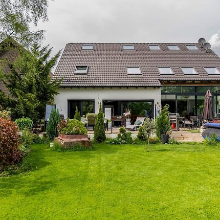 Wunderschöne Terrassenwohnung mit Blick ins Grüne! Meerbusch Exterior foto